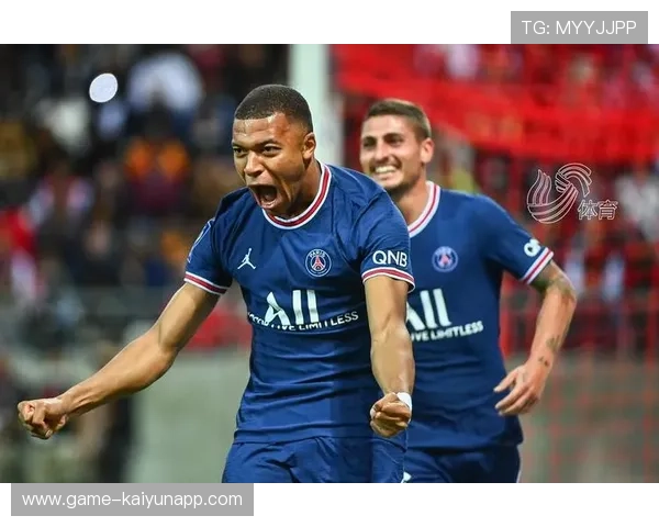 恩里克内切配合形成多点威胁,巴黎前场手段更丰富