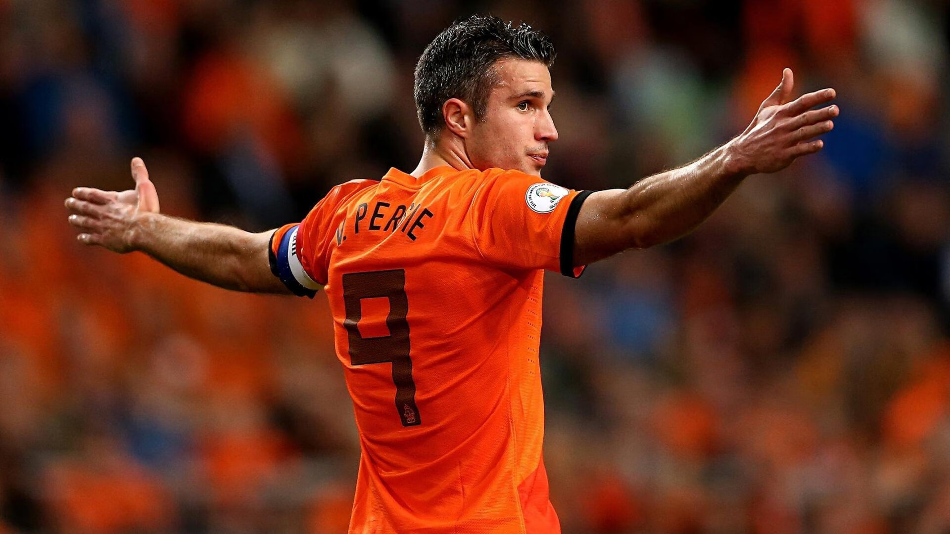 中国足球联赛社交媒体运营策略创新,足球媒体简介